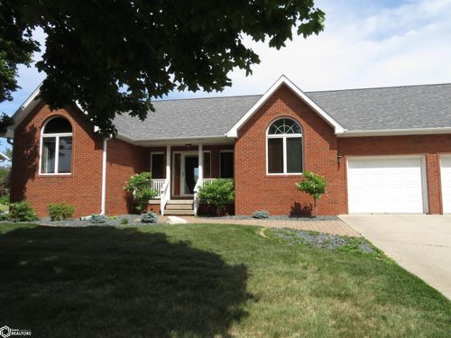 1523 1st St Sw, Clarion, IA, 50525 | Card Image