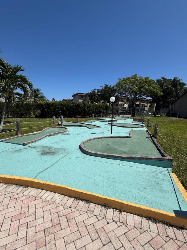 APT-113 - 721 Lori Dr, Condo with 1 bedrooms, 2 bathrooms and null parking in Palm Springs FL | Image 25