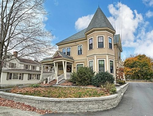 1r-24 Chelmsford St, Chelmsford, MA, 01824-6402 | Card Image