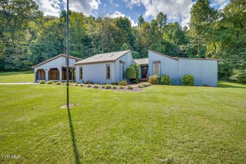 782 Harr Town Rd, Blountville, TN, 37617-3827 | Card Image