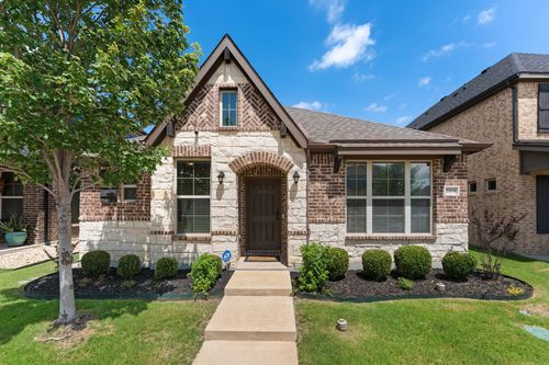 2104 Barx Dr, Little Elm, TX, 75068-1334 | Card Image