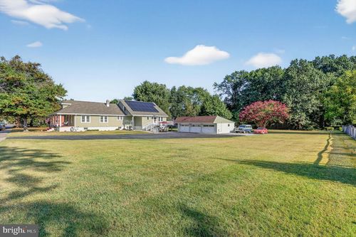 60 E Pittsfield St, PENNSVILLE, NJ, 08070-1832 | Card Image