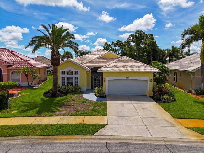 700 Silk Oak Drive, House other with 3 bedrooms, 2 bathrooms and null parking in Venice FL | Image 78