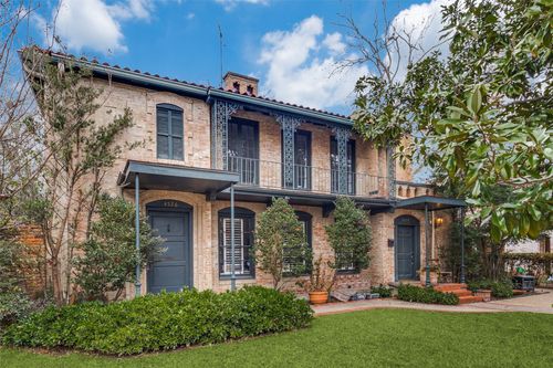 4526 Fairway Ave, Dallas, TX, 75219-1605 | Card Image