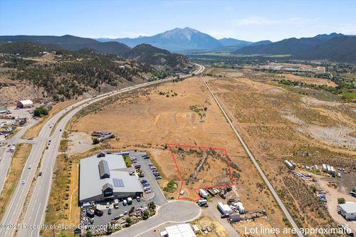 53 Calaway Ct, Glenwood Springs, CO, 81601-8907 | Card Image