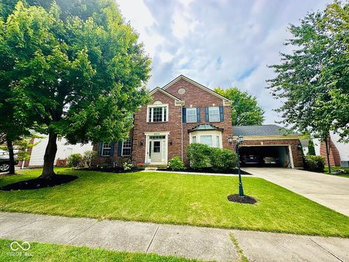 5273 Ivy Hill Dr, Carmel, IN, 46033-8989 | Card Image
