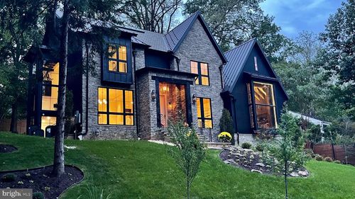 1441 Woodacre Dr, MCLEAN, VA, 22101-2534 | Card Image