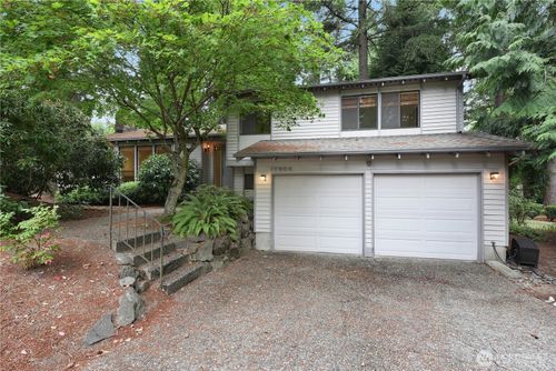 17304 Ne 34th Street, Redmond, WA, 98052 | Card Image
