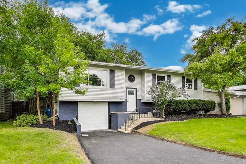 6915 Hawthorne Ln, Hanover Park, IL, 60133-6410 | Card Image
