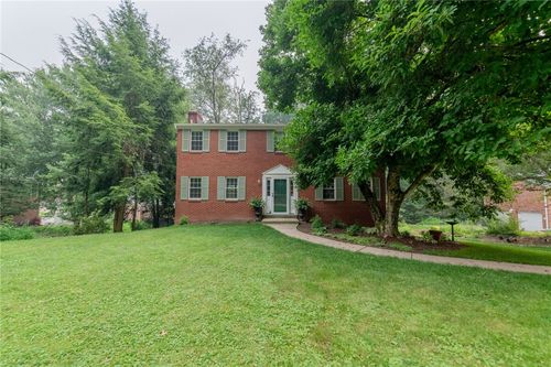 620 Berwick Ct, Pittsburgh, PA, 15237-4119 | Card Image