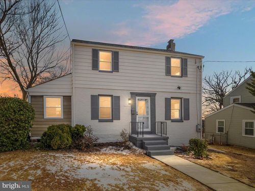 2817 63rd Ave, CHEVERLY, MD, 20785-3104 | Card Image