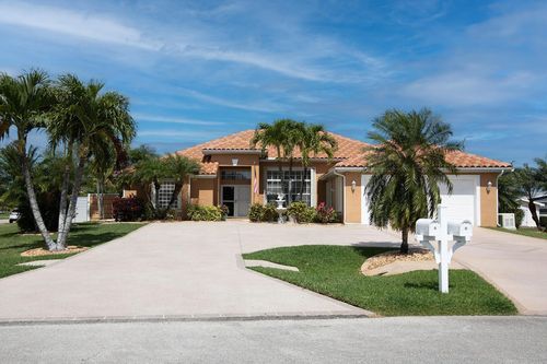 2725 Sw Somber Rd, Port St. Lucie, FL, 34953-5823 | Card Image