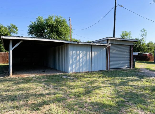 112 Mari Ln, House other with 3 bedrooms, 2 bathrooms and null parking in Spicewood TX | Image 20
