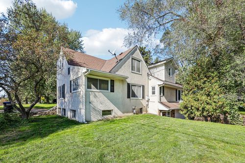 2347 Western Ave N, Roseville, MN, 55113-4652 | Card Image