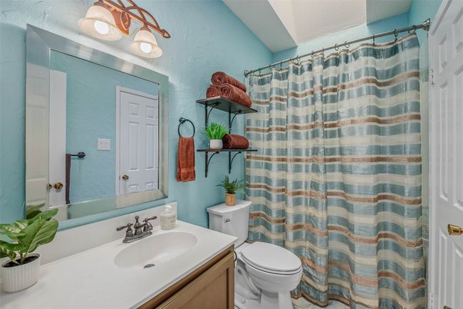 APT-11 - 3122 Camelot Dr, Condo with 3 bedrooms, 2 bathrooms and 4 parking in Bryan TX | Image 18