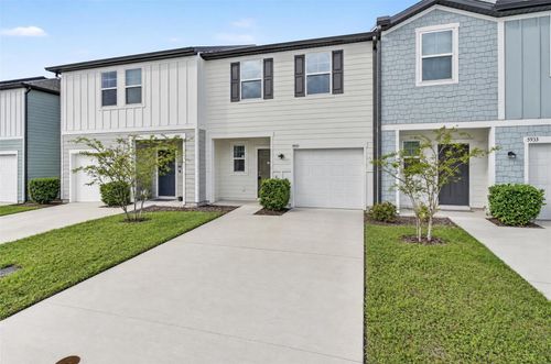5931 Chestnut Grove Pl, Saint Cloud, FL, 34771-8197 | Card Image