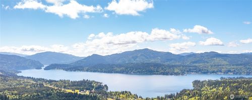 3722 Academy Highlands Dr, Bellingham, WA, 98226-8692 | Card Image