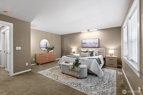 10220 Ne Yaquina Avenue, Bainbridge Island, WA, 98110 | Card Image