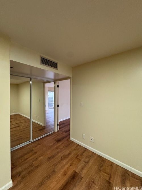 712-1088 Bishop St, Honolulu, HI, 96813-3116 | Card Image