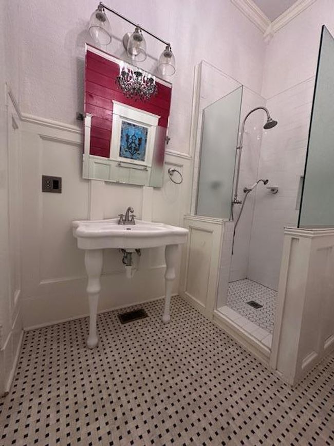 2311 30 Th St, House other with 5 bedrooms, 4 bathrooms and 4 parking in Snyder TX | Image 15