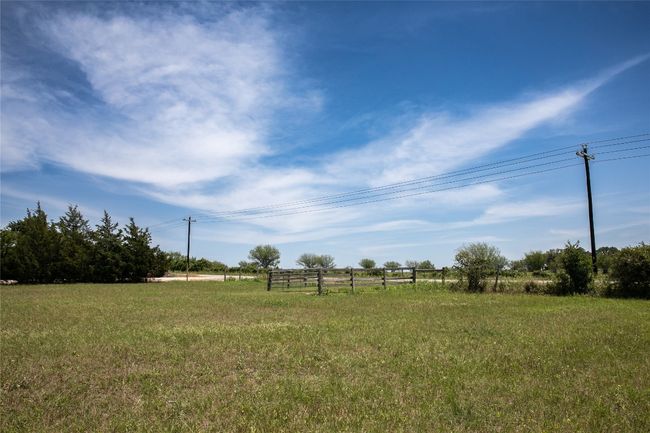 View of yard featuring a view of rural / pastoral area | Image 4