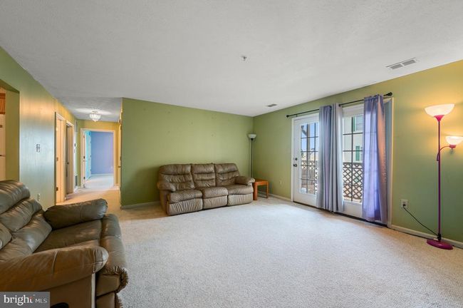 65 Hailey Ln, Home with 2 bedrooms, 2 bathrooms and null parking in STRASBURG VA | Image 4