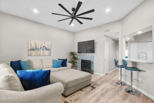 338-1331 W Baseline Rd, Mesa, AZ, 85202-5876 | Card Image