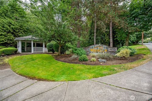 apt-n104-17204 123rd Pl Ne, Bothell, WA, 98011-6422 | Card Image