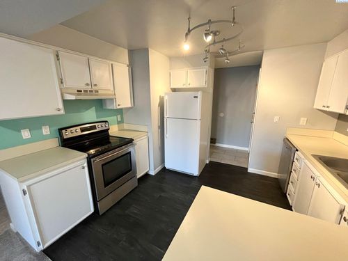 apt-b101-3121 W Hood Ave, Kennewick, WA, 99336-2978 | Card Image