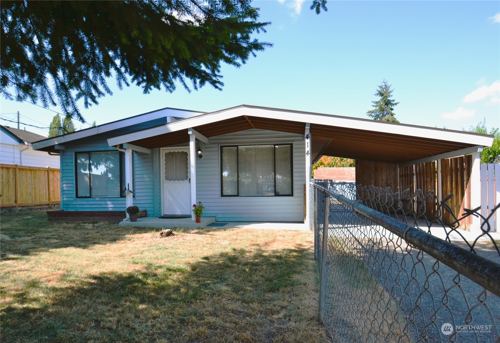 122nd St, Seattle, WA 98146