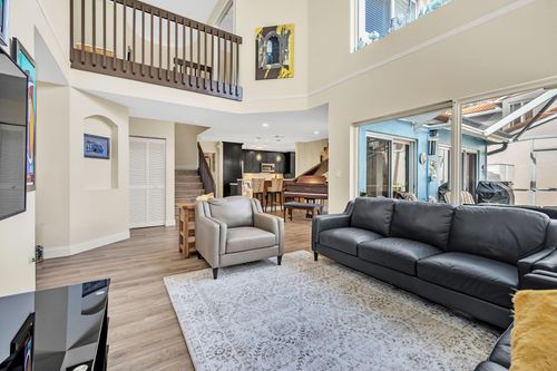 1025 Silverbell St, Hollywood, FL, 33019-4808 | Card Image