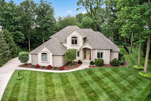 20260 Fieldstone Crossing Dr, Goshen, IN, 46528-7761 | Card Image