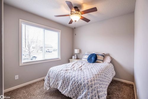 519 E 3rd St, Huxley, IA, 50124-8096 | Card Image