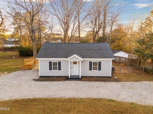 5869 Deans St, Bailey, NC, 27807-8622 | Card Image