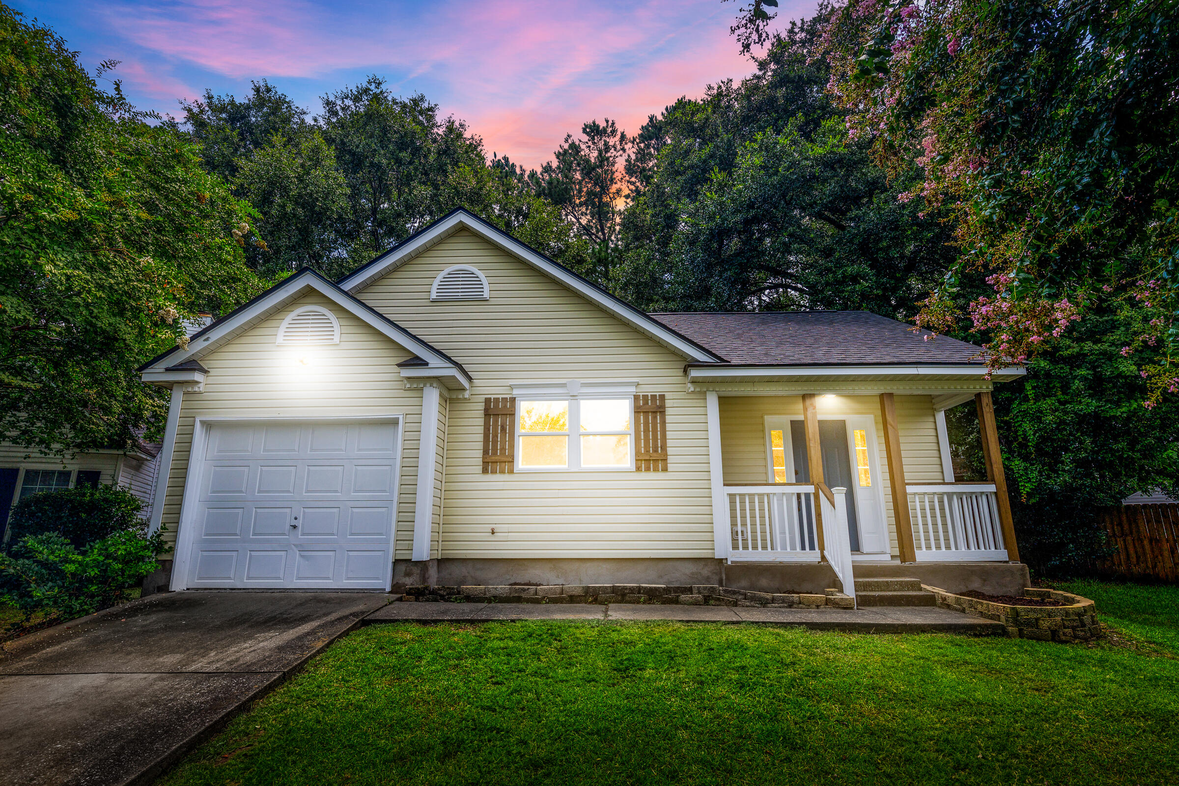 Haverstraw Ct, Summerville, SC 29486