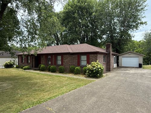 230 S Loop Dr, Stanford, KY, 40484-8325 | Card Image