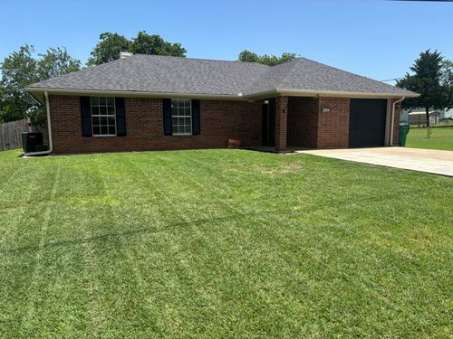 1204 Cooke Street, Nocona, TX, 76255 | Card Image