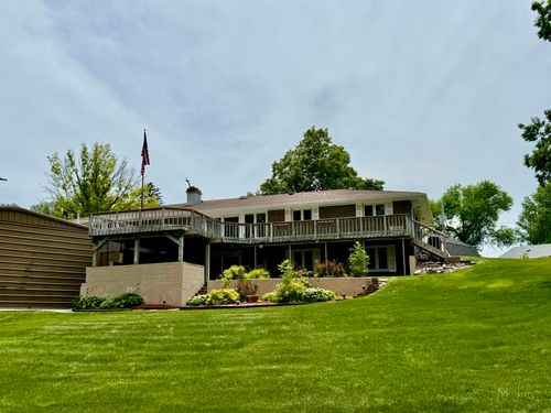 105 S Shore Dr, Brady, NE, 69123-3003 | Card Image