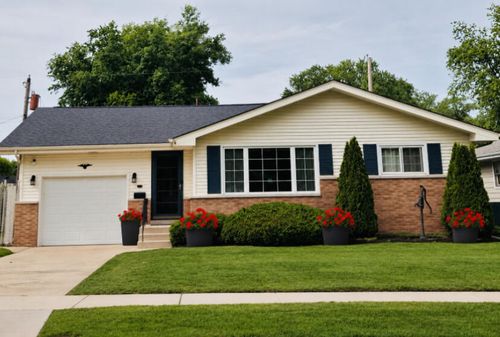 118 Minter Dr, Griffith, IN, 46319-1648 | Card Image