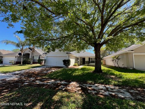 8382 Stelling Dr S, JACKSONVILLE, FL, 32244-8411 | Card Image