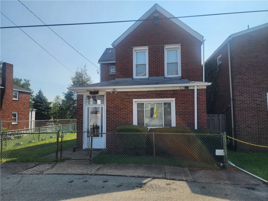 Williams St, Mckeesport, PA 15132