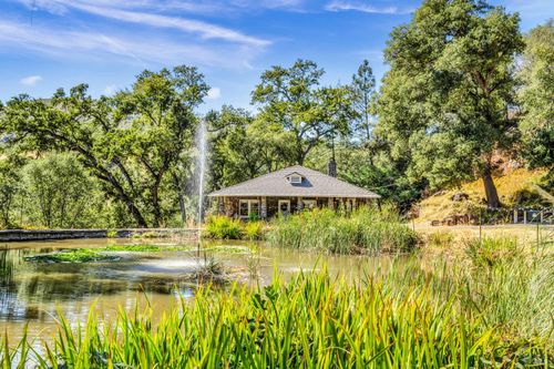 500 Old Long Valley Rd, Clearlake Oaks, CA, 95423 | Card Image
