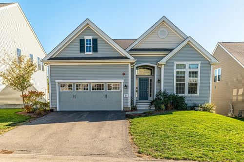 31-31 Cherry Ln, Hopkinton, MA, 01748-1337 | Card Image