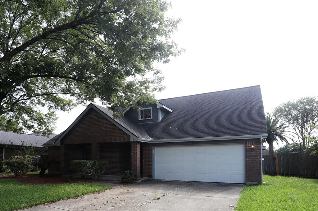 Pecan Grove Dr, Pearland, TX 77584