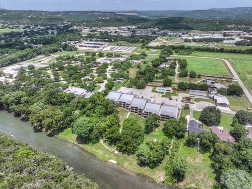 305-540 River Run, New Braunfels, TX, 78132-2161 | Card Image