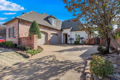 108 Vieux Carre, Bossier City, LA, 71111-5489 | Card Image