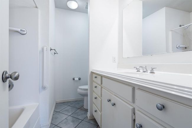 207 Sw D St, House other with 3 bedrooms, 2 bathrooms and null parking in Bentonville AR | Image 14