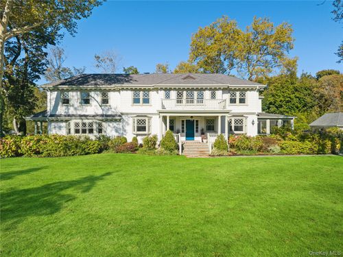 915 Skibo Ln, Mamaroneck, NY, 10543-4726 | Card Image