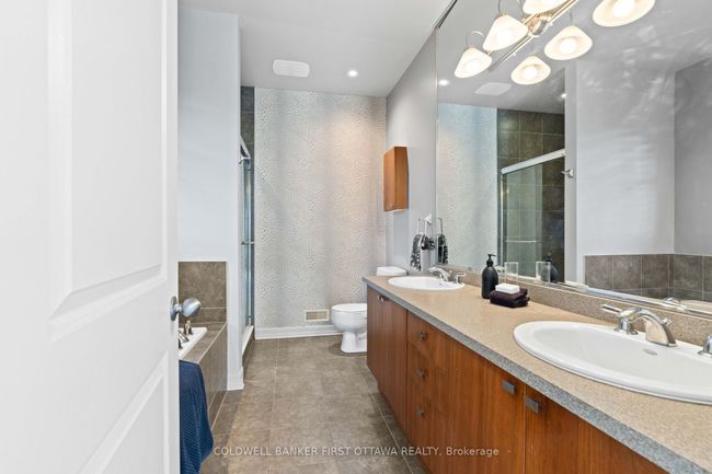 311 Blackleaf Dr, House other with 2 bedrooms, 2 bathrooms and 4 parking in Nepean ON | Image 13