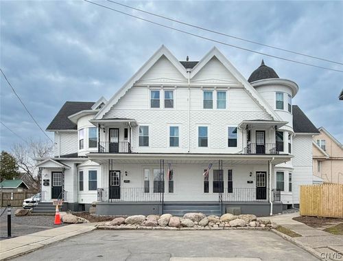 1017 White Pl, Utica, NY, 13501-3259 | Card Image